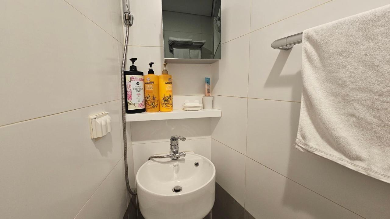 Guesthouse The Kims Сеул Экстерьер фото