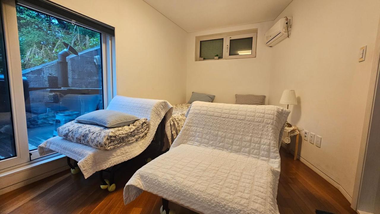Guesthouse The Kims Сеул Экстерьер фото