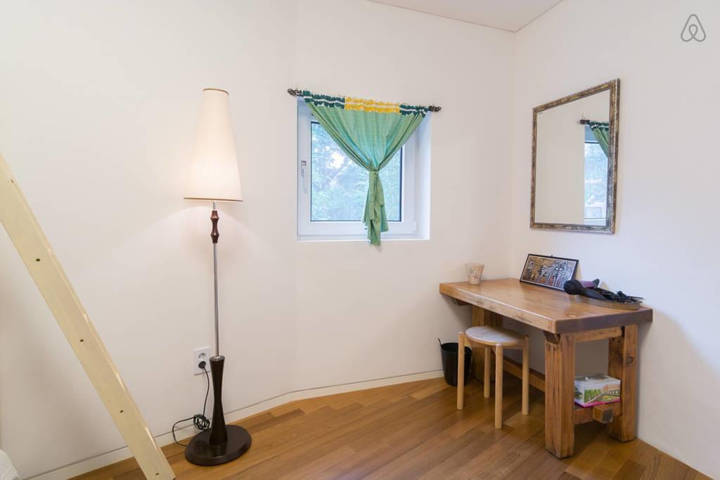 Guesthouse The Kims Сеул Экстерьер фото